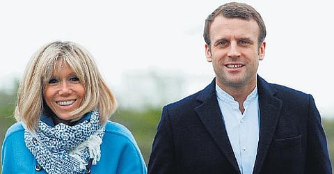 25 வயது மூத்த ஆசிரியையுடன் குடும்பம் நடத்தும் இமானுவேல்: பிரான்ஸ் அதிபர் வேட்பாளரின் சுவாரஸ்ய காதல்