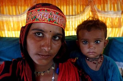 பாகிஸ்தானில் இந்து கோவில் சிலைகள் சேதம்