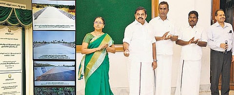 சுகாதார நிலையங்கள், மகளிர் விடுதி உட்பட ரூ.15 கோடி மதிப்பிலான கட்டிடங்களை முதல்வர் பழனிசாமி திறந்துவைத்தார்