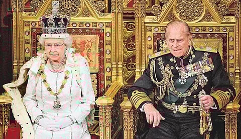இங்கிலாந்து ராணியின் கணவர் ஓய்வு பெறுகிறார்
