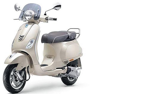 வெஸ்பா `எலகன்டே’ ஸ்பெஷல் எடிஷன்