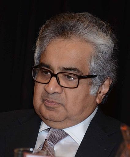 ஜாதவ்வுக்காக சர்வதேச நீதிமன்றத்தில் வாதாட ஹரீஷ் சால்வே ரூ.1 மட்டுமே கட்டணமாக வசூலித்தார்: சுஷ்மா ஸ்வராஜ் தகவல்