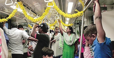 சுரங்கப் பாதையில் குளுகுளு பயணம்