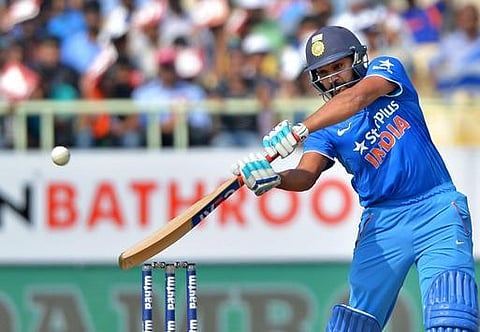 இங்கிலாந்தில் தொடக்க வீரராக ரோஹித் சர்மா கஷ்டப்படுவார்: அசாருதீன் கணிப்பு