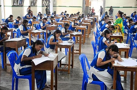 10-ம் வகுப்பு தேர்ச்சி விகிதத்திலும் விருதுநகர் முதலிடம்; கடைசி இடத்தில் கடலூர்