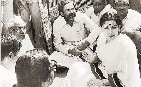 பெண் அரசியல் 05: சட்டமன்றத்தில் நடந்தது நிஜமா?