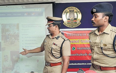 இணையதள காவல் சேவைத் திட்டம் தொடக்கம்: வாட்ஸ் அப், பேஸ்புக் மூலம் புகார் தெரிவிக்கலாம்