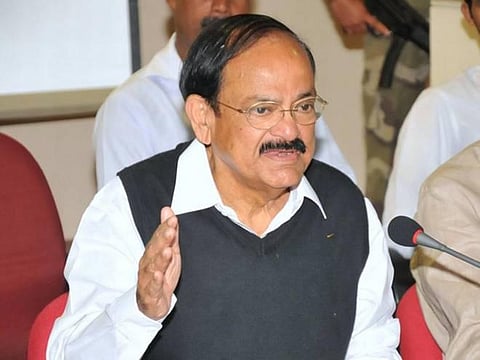 முத்தலாக்கை கைவிடாவிட்டால் சட்டம்: வெங்கய்ய நாயுடு