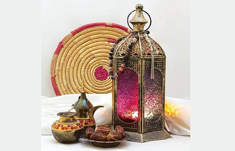 ரமலான் மாதச் சிறப்புக் கட்டுரை: இறைவனின் மேன்மையை நினைப்போம்