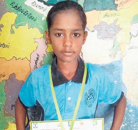 சர்வதேச போட்டிகளில் தொடர்ச்சியான வெற்றி: சதுரங்க ரேட்டிங் பட்டியலில் அரசு பள்ளி மாணவி