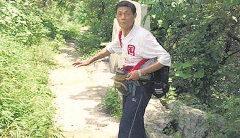 உலக மசாலா: தனியாளாகச் சாலை போட்ட ஜாங்குக்கு வணக்கம்!