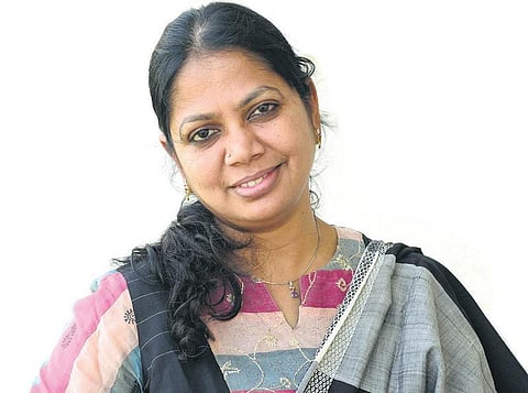 ஒரு பிரபலம் ஒரு பார்வை: வீழ்ந்து கிடக்க அல்ல வாழ்க்கை - சல்மா