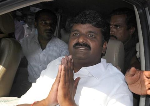 முதல்வர் மருத்துவ காப்பீட்டு திட்டத்தை முழுவீச்சில் செயல்படுத்த வேண்டும்: அரசு மருத்துவமனை டீன்களுக்கு அமைச்சர் உத்தரவு