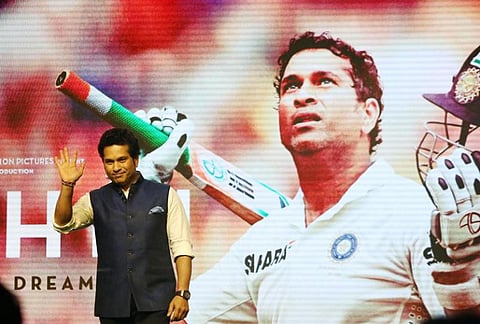 கிரிக்கெட்டாக சச்சின் மாறிய கதை!
