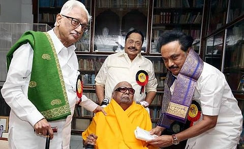 நேரு குடும்பத்தின் 5 தலைமுறை வாழ்த்தைப் பெற்றவர் கருணாநிதி: துரைமுருகன் புகழாரம்