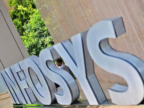 ஐ.டி. துறையில் பெரிய அளவில் வேலை இழப்புகள் நடக்கவில்லை: இன்ஃபோசிஸ் நிறுவனர் கிரிஷ் கோபாலகிருஷ்ணன் கருத்து