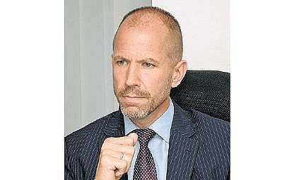 இவரைத் தெரியுமா?- பால் டுபிஸ்