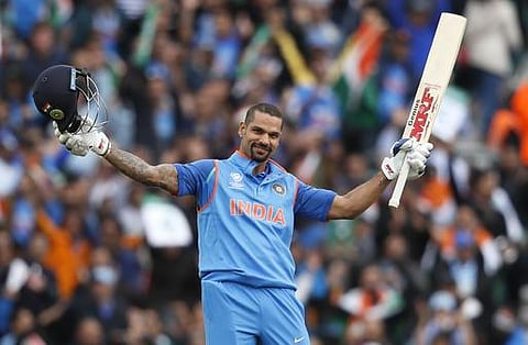 தவணின் அருமையான சதம்; ரோஹித், தோனியின் அரைசதங்களுடன் இந்தியா 321 ரன்கள் குவிப்பு