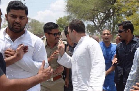 தடையை மீறி விவசாயிகள் குடும்பத்தினரை சந்திக்கச் சென்ற ராகுல்: தடுத்து நிறுத்திய போலீஸ்