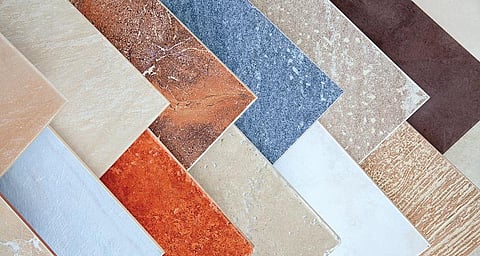 அழகு சேர்க்கும் டைல்கள்