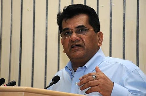 இன்னும் ஆறு ஆண்டுகளில் வங்கிகள் கிளைகளுக்கு அவசியம் இருக்காது: நிதி ஆயோக் தலைமைச் செயலதிகாரி அமிதாப் காந்த் கருத்து