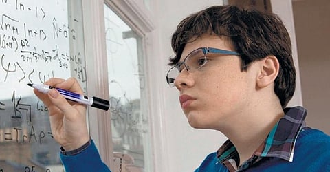 ஆட்டிச மாணவரின் முனைவர் பட்ட ஆராய்ச்சி