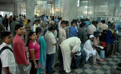 தீபாவளி ரயில் டிக்கெட் முன்பதிவு 10 நிமிடத்தில் முடிந்தது