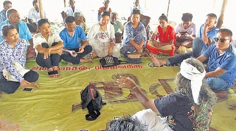 நெடுவாசல் போராட்டத்தில் பங்கேற்ற சேலம் மாணவியை கைது செய்ய போலீஸார் குவிந்ததால் பரபரப்பு