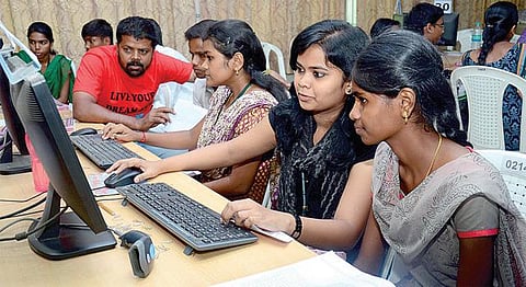 1.40 லட்சம் மாணவர்களுக்கு ரேண்டம் எண் ஒதுக்கீடு: பொறியியல் படிப்புக்கான தரவரிசை பட்டியல் நாளை வெளியாகிறது