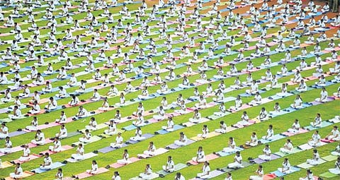 சர்வதேச யோகா தினம்: சென்னையில் உற்சாக கொண்டாட்டம்