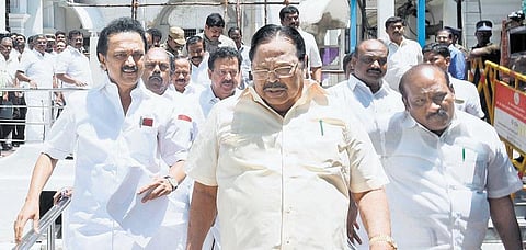 பான் மசாலா, குட்கா விவகாரம் பற்றிப் பேச அனுமதி மறுப்பு: சட்டப்பேரவையில் இருந்து திமுக வெளிநடப்பு