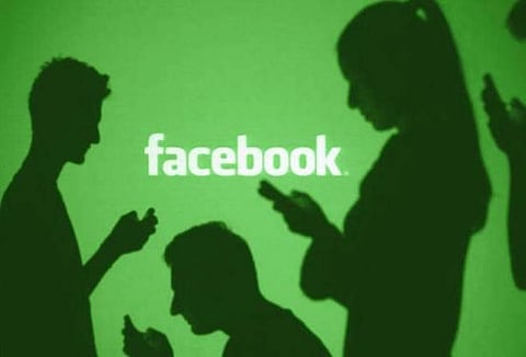 200 கோடி பேரை ஈர்த்து ஃபேஸ்புக் சாதனை