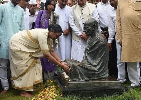 குடியரசுத் தலைவர் தேர்தல் இரு தலித்துகளுக்கு இடையேயான போட்டி அல்ல: மீரா குமார்