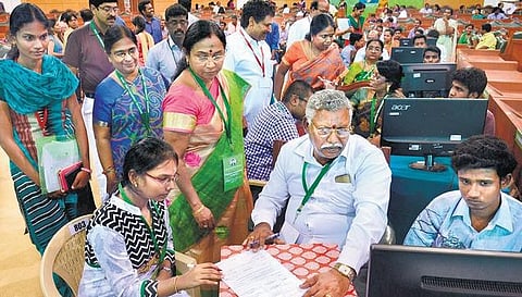 அகில இந்திய ஒதுக்கீட்டு எம்பிபிஎஸ், பிடிஎஸ் இடங்களுக்கான கலந்தாய்வு: இணையதளத்தில் திங்கட்கிழமை முதல் பதிவு செய்யலாம்