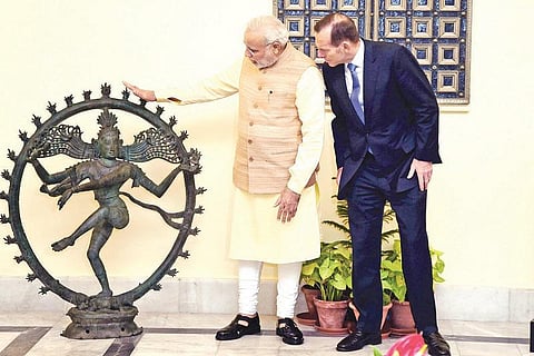 ‘வழக்கை முடிக்க ரூ.6 கோடி கேட்டது போலீஸ்’- சர்ச்சையைக் கிளப்பும் சுபாஷ் கபூர் கடிதம்