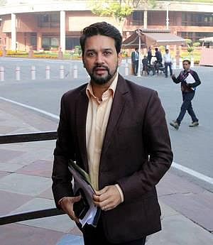 அனுராக் தாக்குர் நிபந்தனையற்ற மன்னிப்பு கேட்க உச்ச நீதிமன்றம் வலியுறுத்தல்