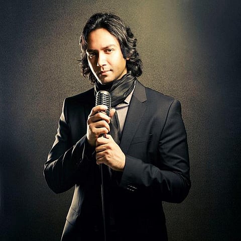 பாலிவுட்டில் களமிறங்கும் கனடிய பாடகர் நோஃபெல் ஐஸ்