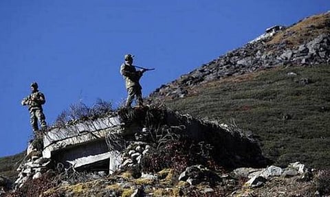 சீன அரசின் அழுத்தத்துக்கு பணிந்து எல்லையிலிருந்து பின்வாங்காது: இந்திய ராணுவம் சூசகம்