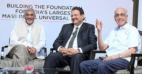 ஐடிஎப்சி, ஸ்ரீராம் குழுமம் இணைவதற்கு பேச்சு வார்த்தை தொடங்கியது