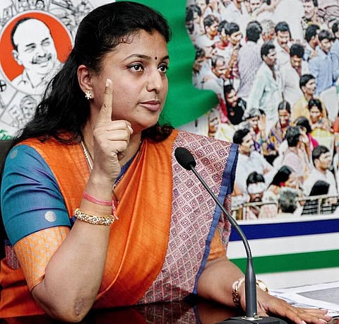 ‘தேர்தல் வாக்குறுதியை நிறைவேற்றவில்லை’ - ஆந்திர முதல்வர் ராஜிநாமா செய்ய எம்எல்ஏ ரோஜா வலியுறுத்தல்