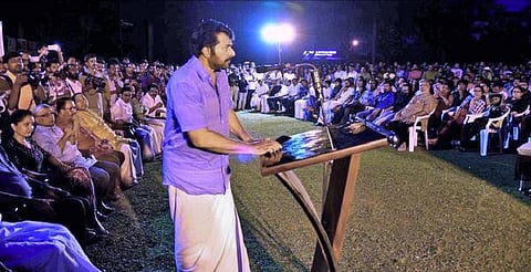 பக்கத்து வீடு: ஒரு கொச்சி ராஜாவின் கதை!