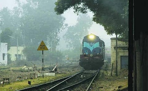 ஷீரடி, காசிக்கு ஆன்மிக சிறப்பு ரயில்கள்: ஐஆர்சிடிசி அறிவிப்பு