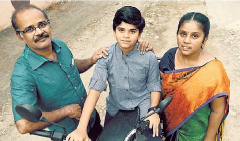 நான் மட்டும் என்ன நகை ஸ்டாண்டா?- மிரட்டும் மகிழ்