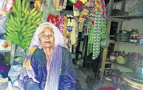 பக்காசூரன் மலையும் பெட்டிக்கடையும் ரங்கம்மா