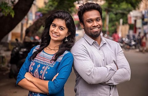 சேனல் உலா: யூடியூபில் மணக்கும் எரும சாணி!