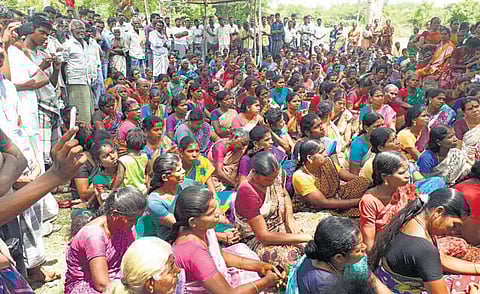 பார்வை: போராட்டம் ஃபேஷன் அல்ல!