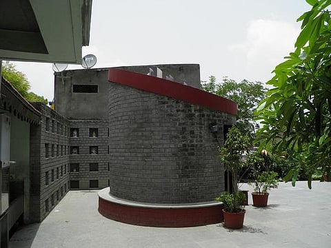 பாரம்பரிய அறிவியல் நவீன வீடுகள்