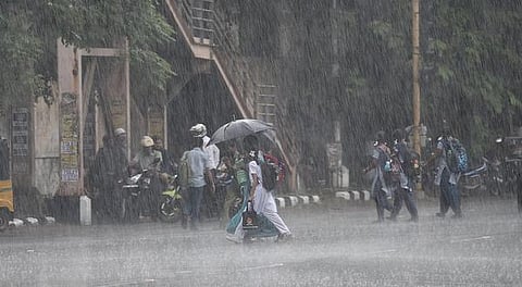 அதிக மழை பெய்தும் பலனில்லை பல்வேறு மாவட்டங்களில்நிலத்தடி நீர் மட்டம் குறைந்தது: மழைநீர் சேகரிப்பு திட்டம் கொண்டுவர கோரிக்கை