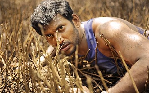 இயக்குநரின் மூளையை விலைக்கு வாங்கினேன்: விஷால் பேட்டி