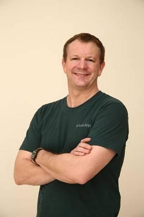 வாட்ஸ் அப் துணை நிறுவனர் ப்ரியன் ஆக்டன் வெளியேறினார்: புதிய நிறுவனம் தொடங்குகிறார்